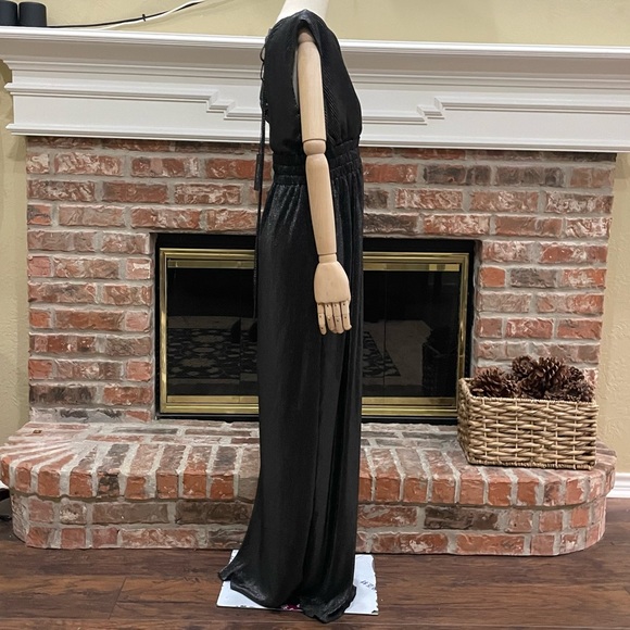 Romeo & Juliet Couture shimmering grey/silver evening gown / L / NWT - Picture 5 of 14